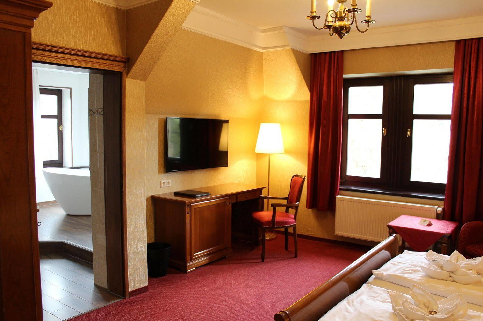 טאלה Schlosshotel Stecklenberg מראה חיצוני תמונה