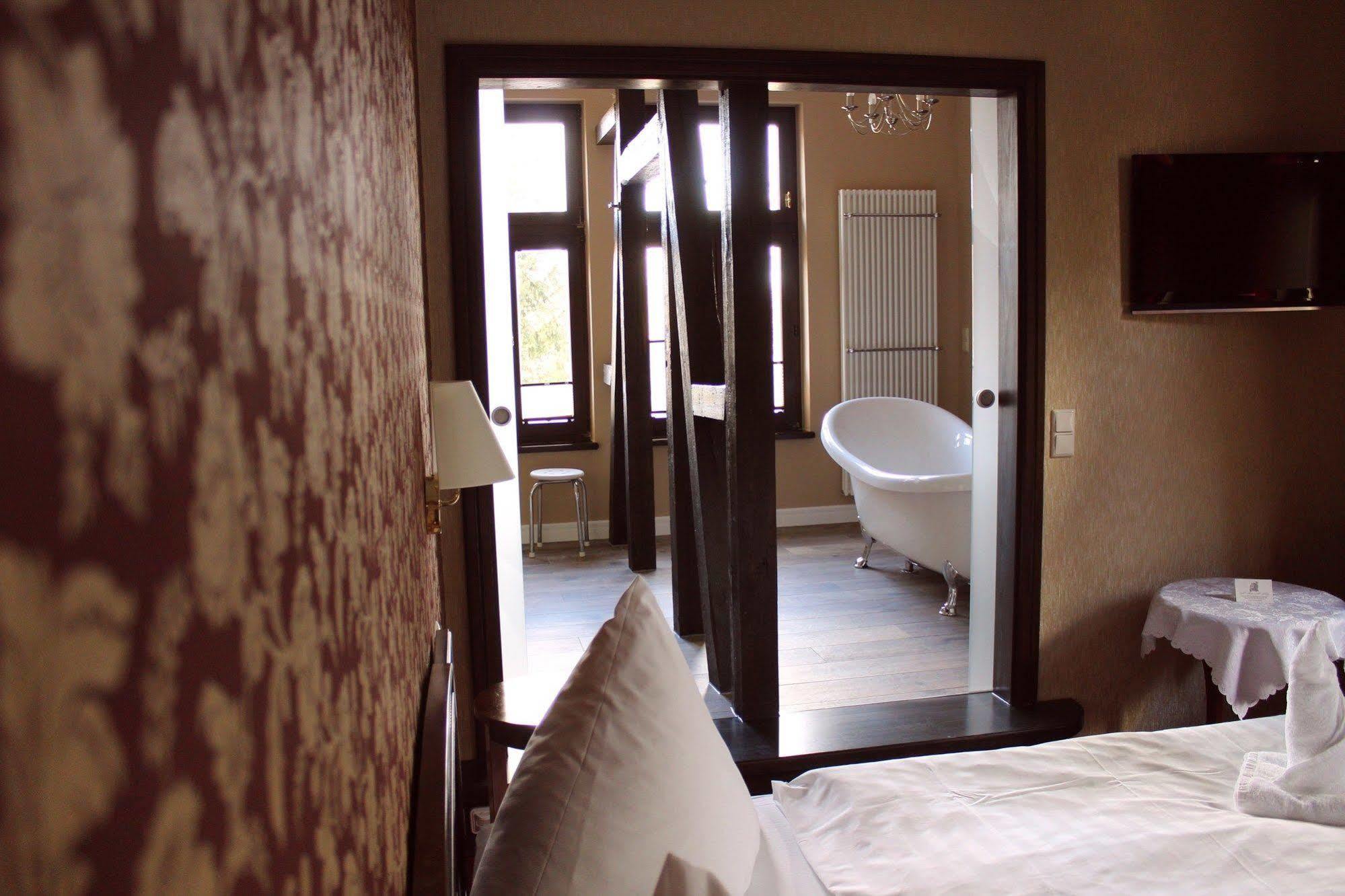 טאלה Schlosshotel Stecklenberg מראה חיצוני תמונה