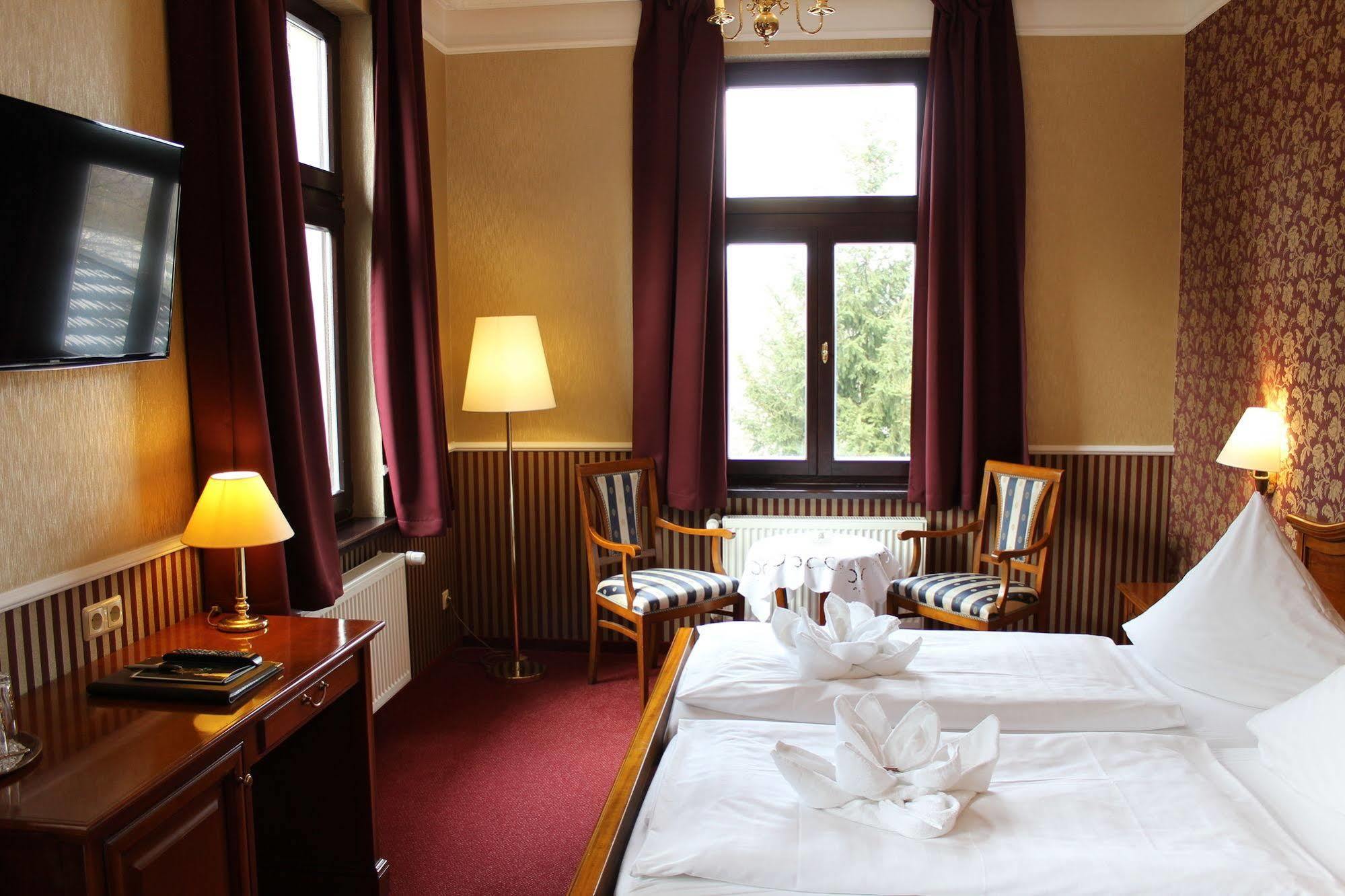 טאלה Schlosshotel Stecklenberg מראה חיצוני תמונה