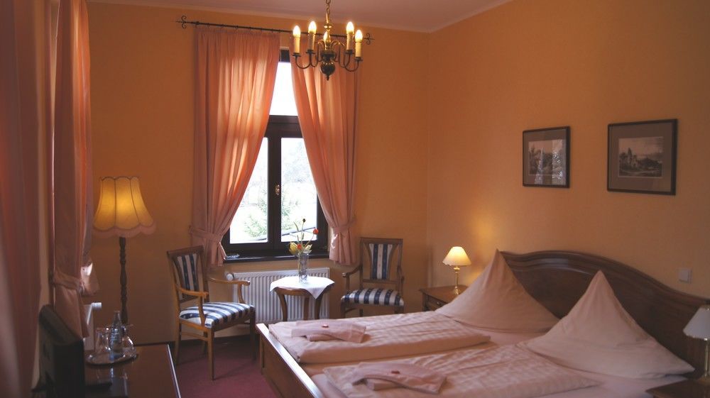 טאלה Schlosshotel Stecklenberg מראה חיצוני תמונה